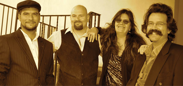 The-Octavia-Blues-Band-300-DPI-2SBA-pic-by-Lisa-Mullen-Gillenwater-DSC_00232